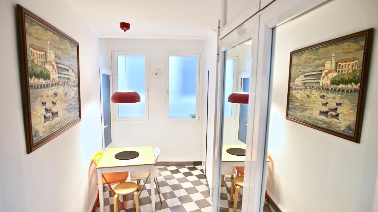 La Casa Del Puerto - Bermeo Apartment Luaran gambar